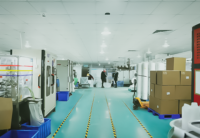 Konzentrieren Sie sich auf Plastikbehälterprodukte