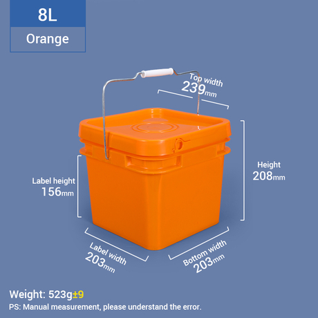 Orangefarbener, quadratischer 8-Liter-Kunststoffeimer mit Metallgriff