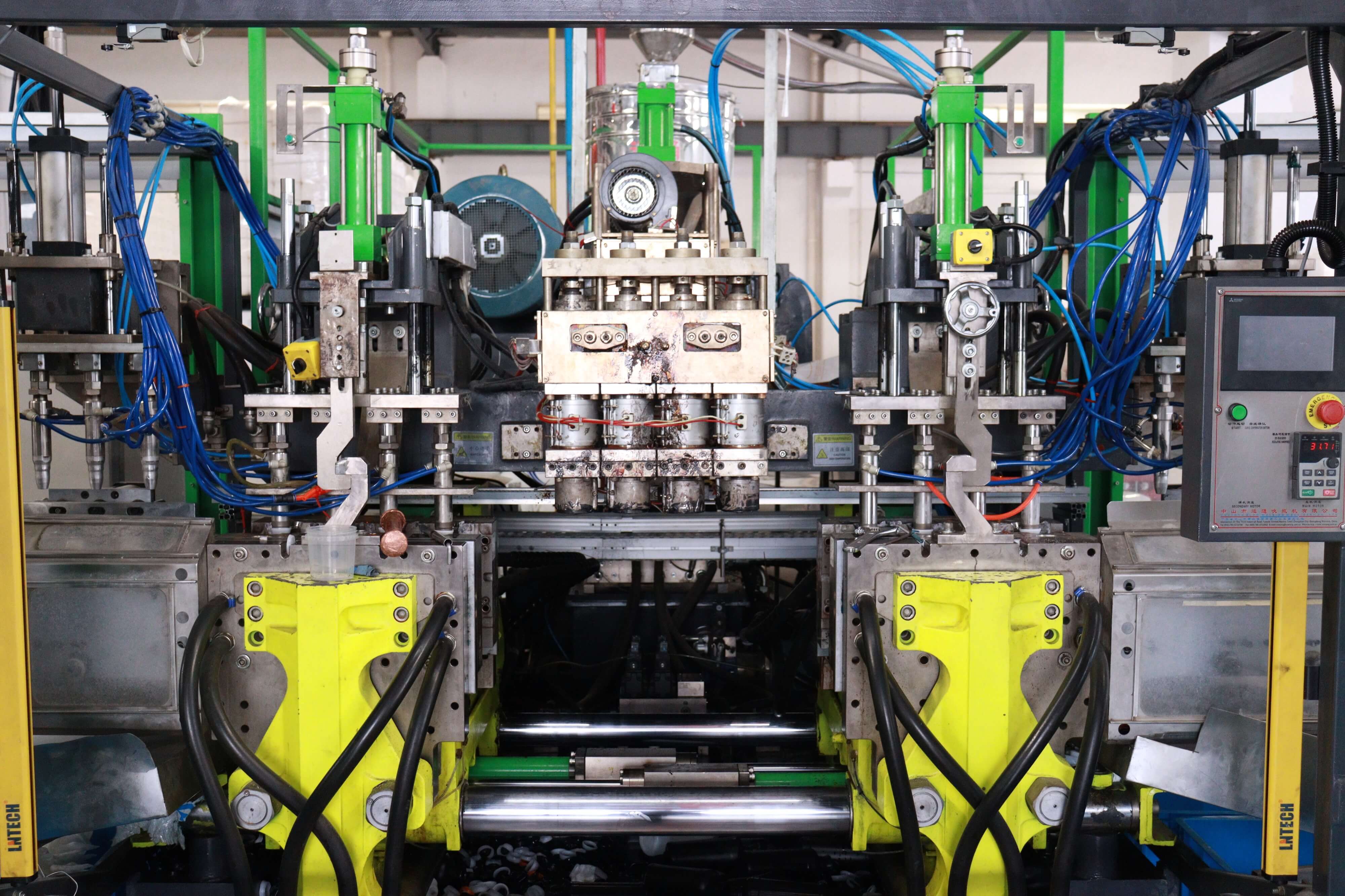 Hochgeschwindigkeits -Extrusions -Blasformsystem