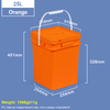 Orangefarbener, quadratischer 25-Liter-Kunststoffeimer mit Deckel und Griff